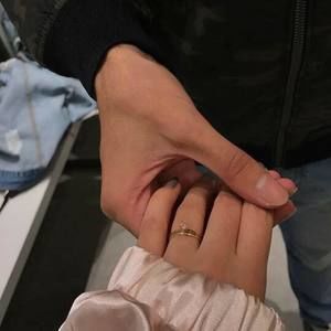 Meet your Posher, Dena